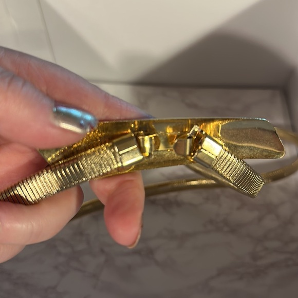 Vintage Gold Retro Serpentine Flex Belt Very Cool 32” long - Picture 4 of 4